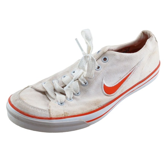 Nike Fashion Sneakers‎ Off White Fabric Women 7 Medium - Picture 1 of 6